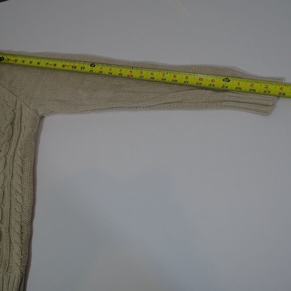 Old Navy Cozy Crewneck Cable Knit Sweater Women Size XL Soy Latte Beige Long Slv - Picture 7 of 8